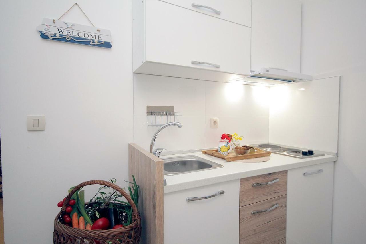 Apartments Ardura Petrovac Екстер'єр фото